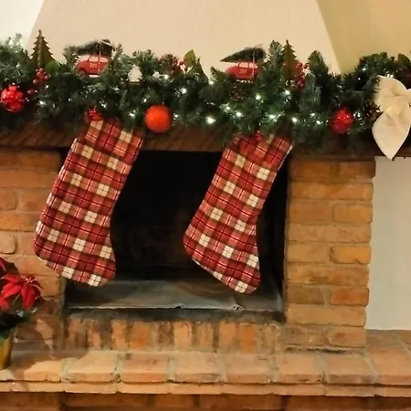 Casa Gialla Quartiere Tranquillo A Vicino Al Centro E Servizi 公寓