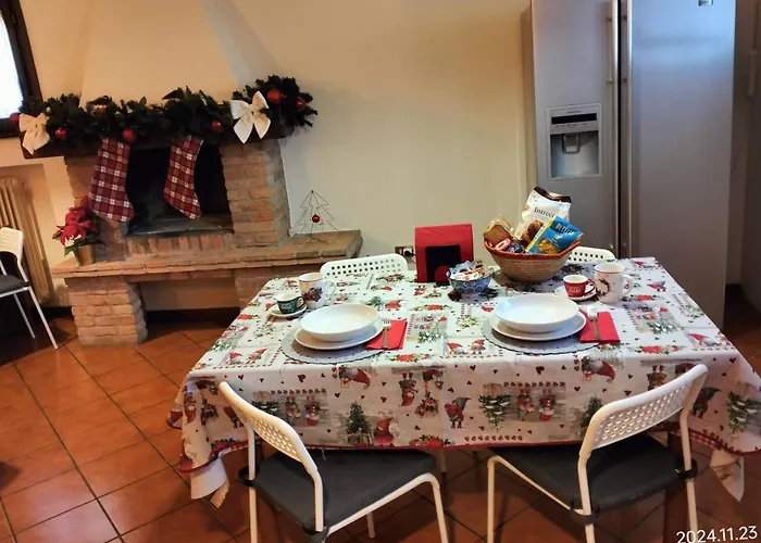 Casa Gialla Quartiere Tranquillo A Vicino Al Centro E Servizi *